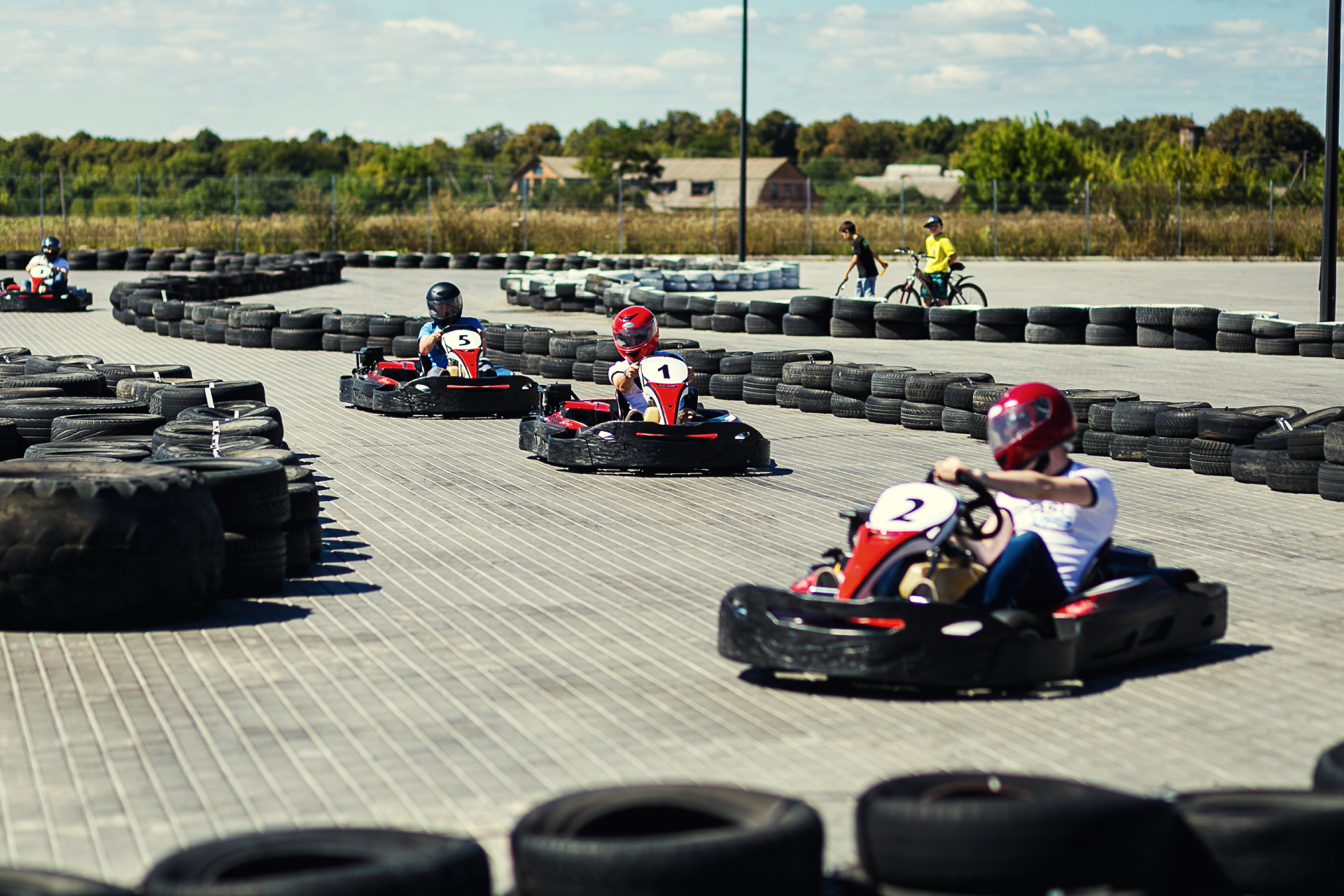 Karting / Course de drones pour team building